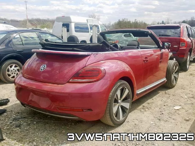 3VW517AT1HM802325_4.webp