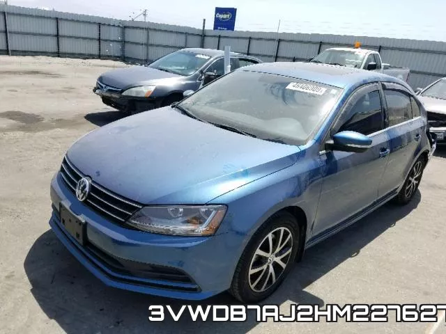 3VWDB7AJ2HM227627_2.webp