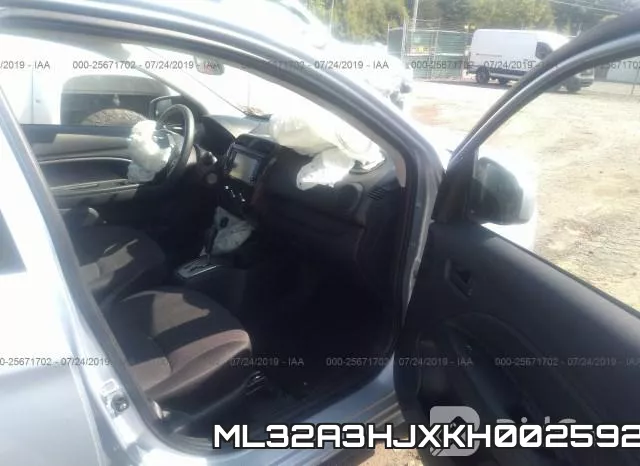 ML32A3HJXKH002592_5.webp