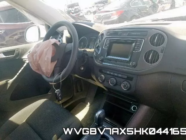 WVGBV7AX5HK044165_9.webp