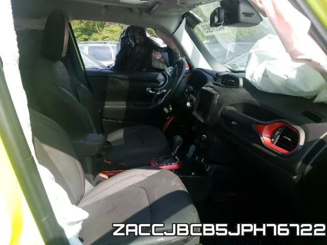 ZACCJBCB5JPH76722_5.webp