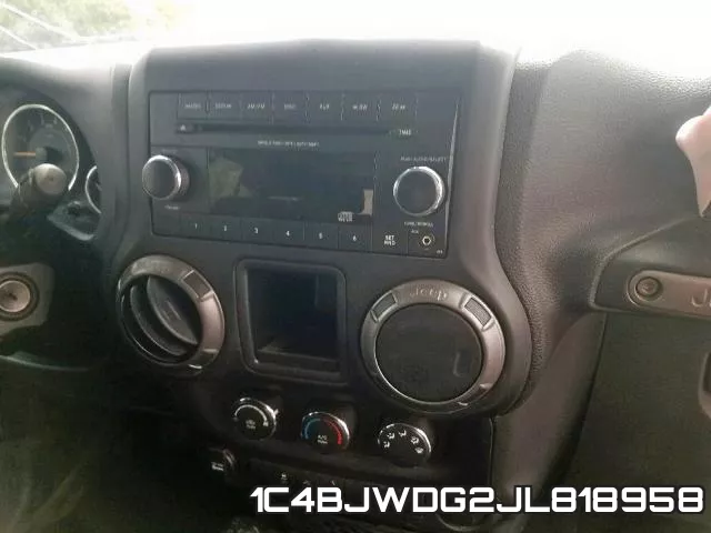 1C4BJWDG2JL818958_9.webp