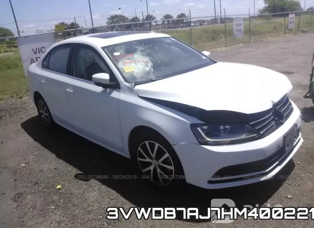 3VWDB7AJ7HM400221_1.webp