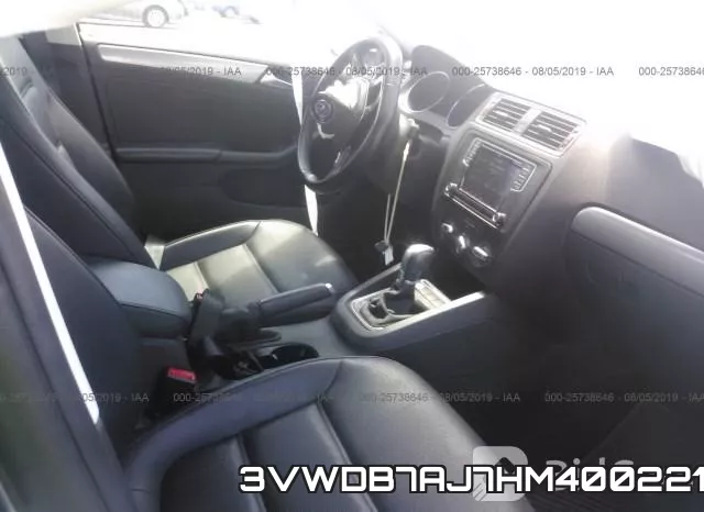 3VWDB7AJ7HM400221_5.webp