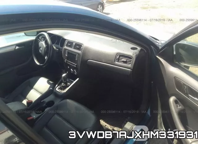 3VWDB7AJXHM331931_5.webp