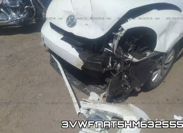 3VWF17AT5HM632555_6.webp