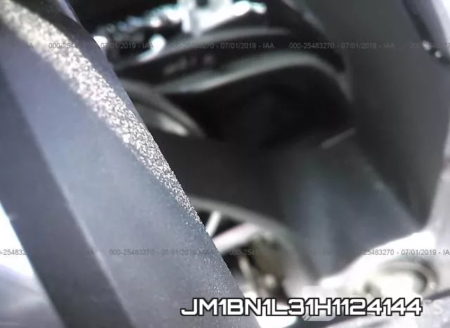 JM1BN1L31H1124144_7.webp