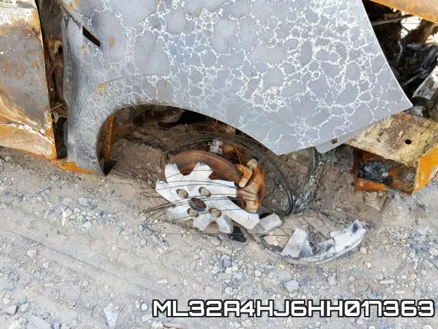 ML32A4HJ6HH017363_9.webp