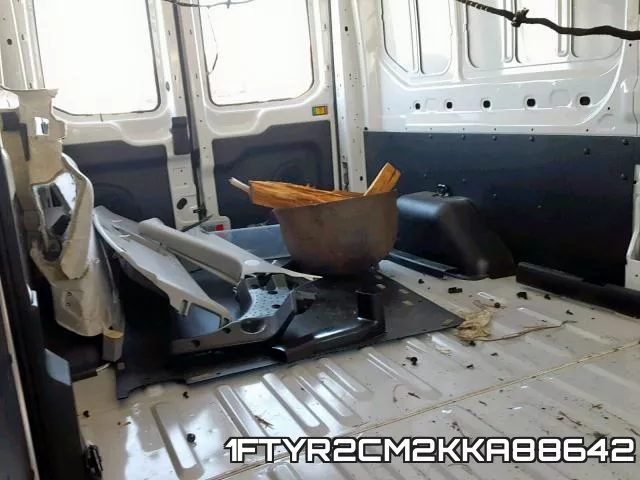 1FTYR2CM2KKA88642_6.webp