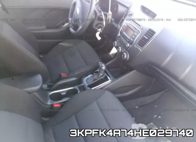 3KPFK4A74HE029740_5.webp