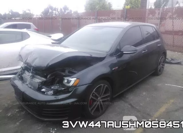 3VW447AU5HM058451_2.webp