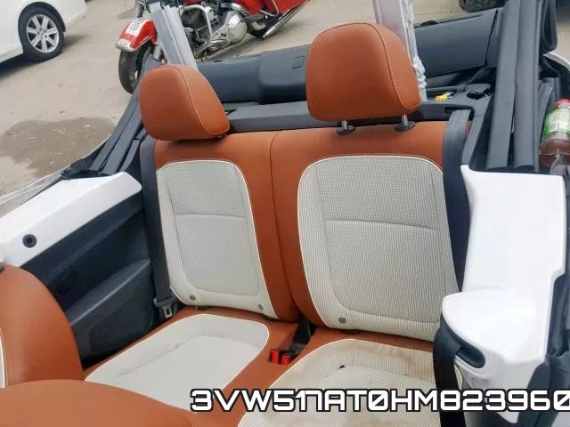 3VW517AT0HM823960_6.webp