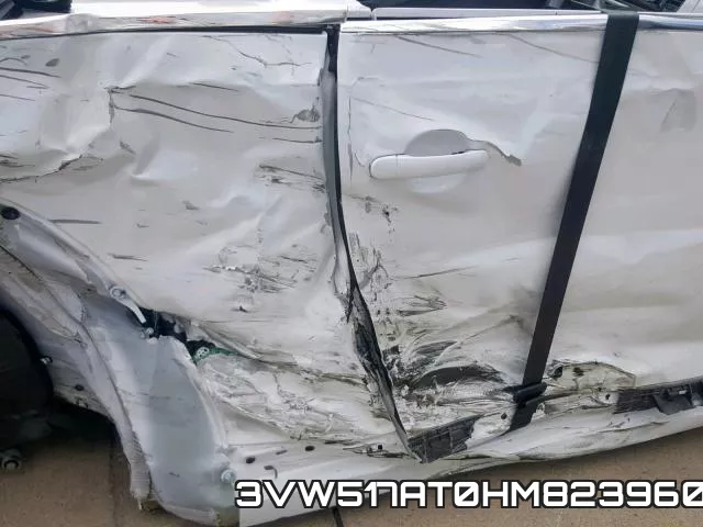 3VW517AT0HM823960_9.webp