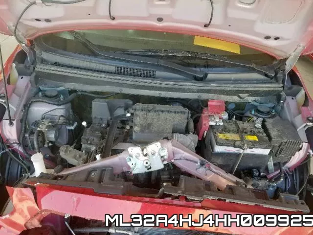 ML32A4HJ4HH009925_7.webp