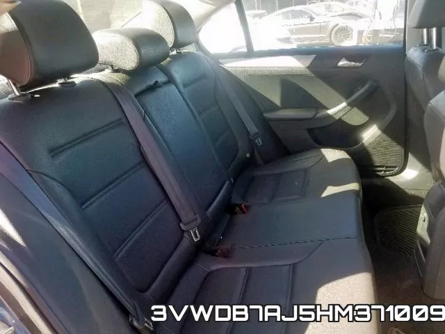 3VWDB7AJ5HM371009_6.webp