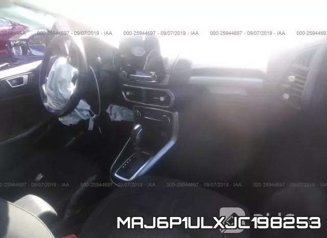 MAJ6P1ULXJC198253_5.webp