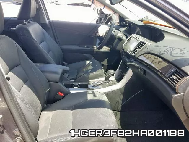 1HGCR3F82HA001188_5.webp