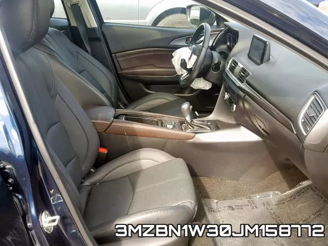 3MZBN1W30JM158772_5.webp