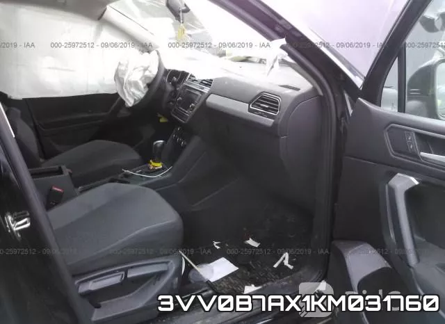 3VV0B7AX1KM031760_5.webp