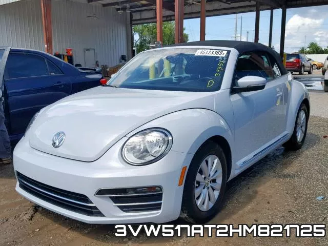 3VW517AT2HM821725_2.webp