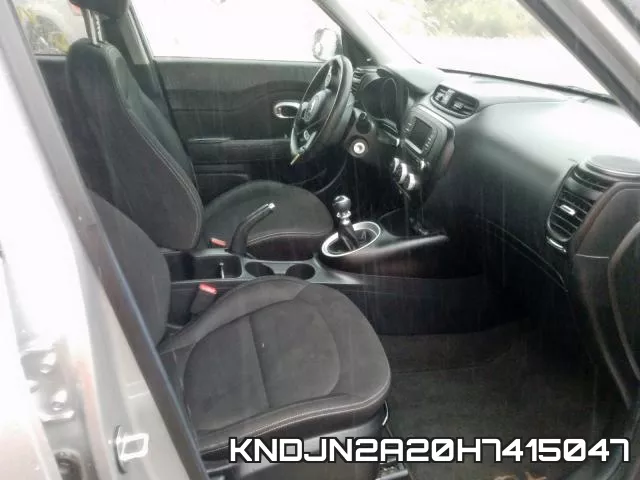 KNDJN2A20H7415047_5.webp