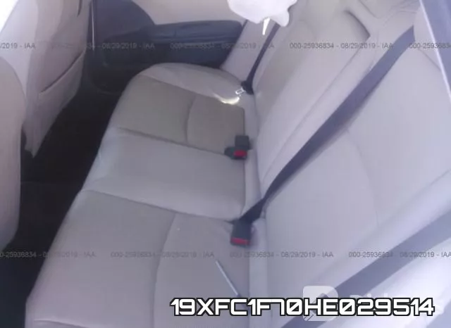 19XFC1F70HE029514_8.webp