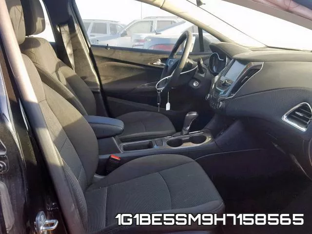 1G1BE5SM9H7158565_5.webp