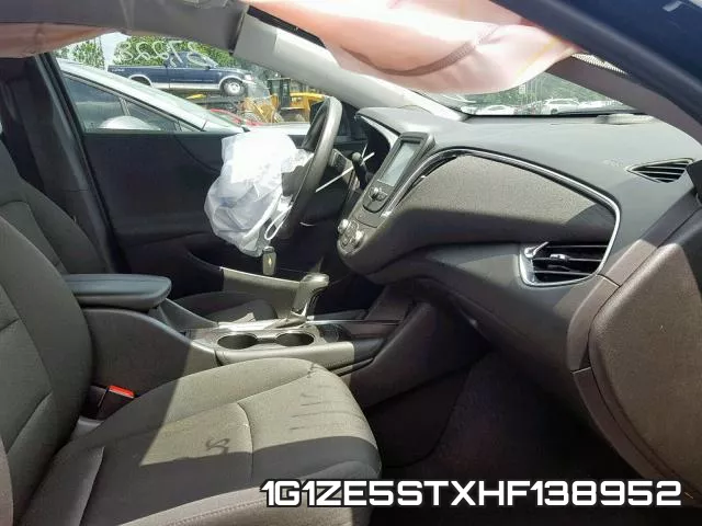 1G1ZE5STXHF138952_5.webp