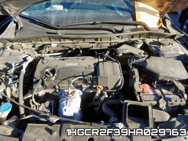 1HGCR2F39HA029763_7.webp