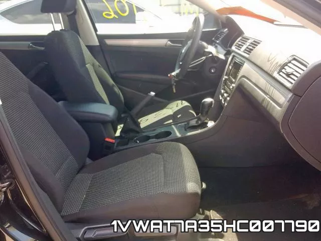 1VWAT7A35HC007790_5.webp