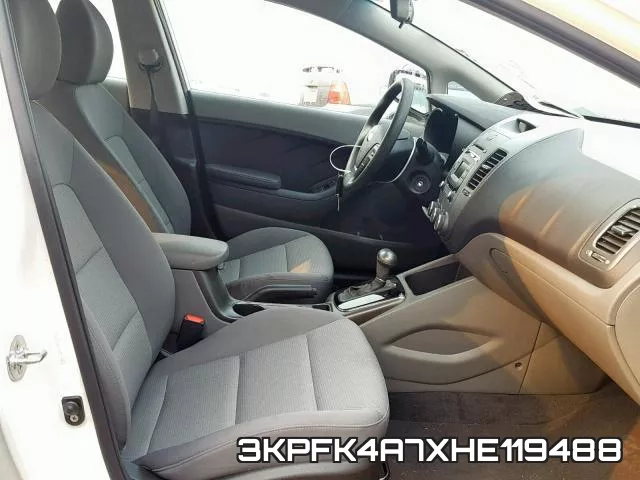 3KPFK4A7XHE119488_5.webp