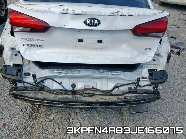 3KPFN4A83JE166075_9.webp