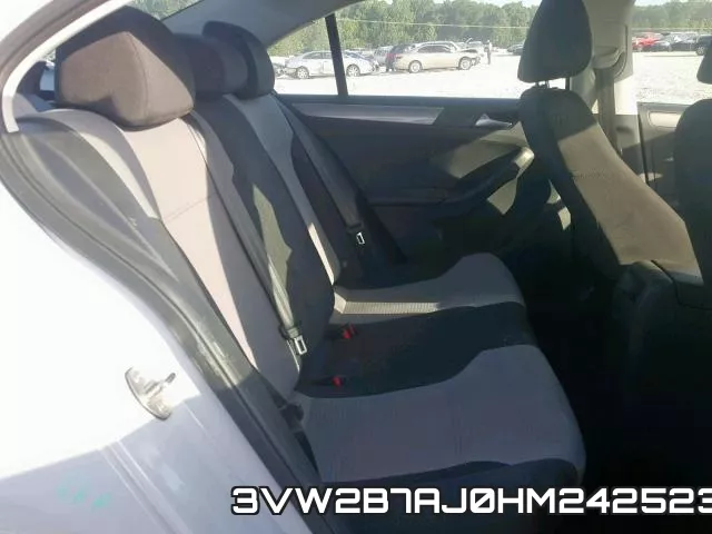 3VW2B7AJ0HM242523_6.webp