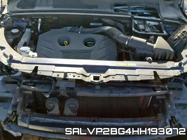SALVP2BG4HH193072_7.webp