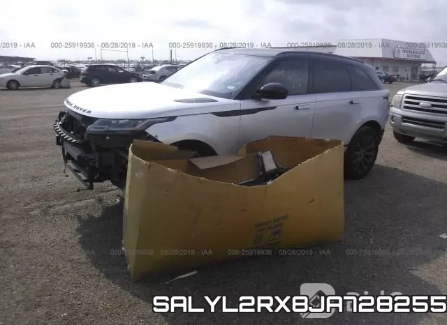 SALYL2RX8JA728255_2.webp