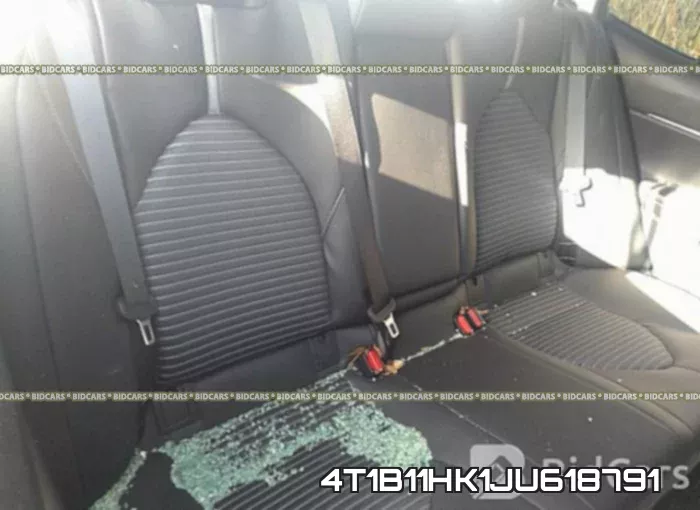 4T1B11HK1JU618791_8.webp