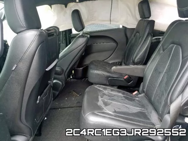 2C4RC1EG3JR292552_6.webp