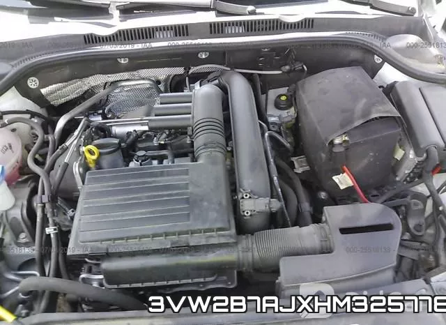 3VW2B7AJXHM325778_10.webp