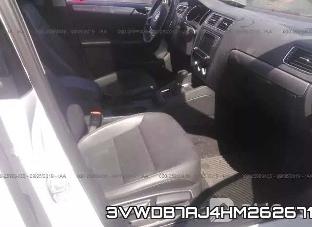 3VWDB7AJ4HM262671_5.webp