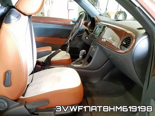 3VWF17AT8HM619198_5.webp