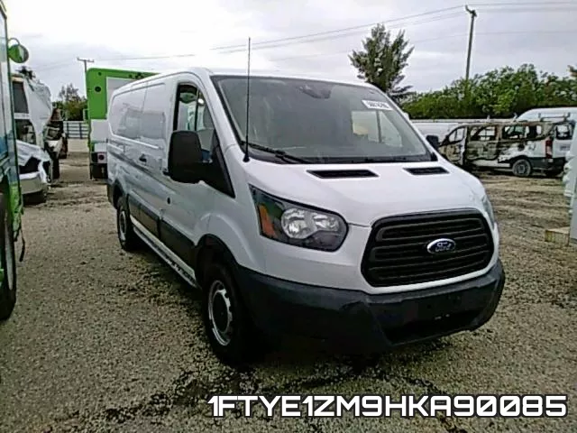 1FTYE1ZM9HKA90085_1.webp