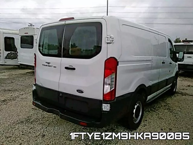1FTYE1ZM9HKA90085_4.webp