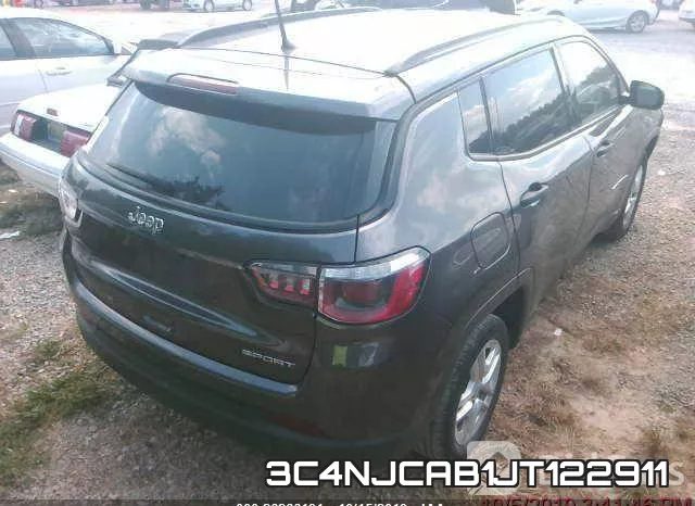 3C4NJCAB1JT122911