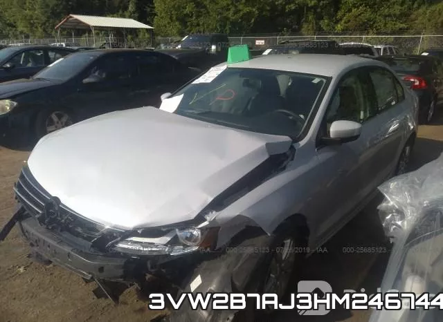 3VW2B7AJ3HM246744_2.webp