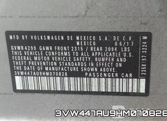 3VW447AU9HM070828_9.webp