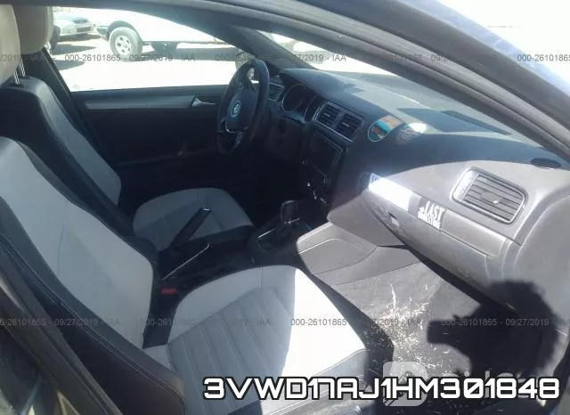 3VWD17AJ1HM301848_5.webp