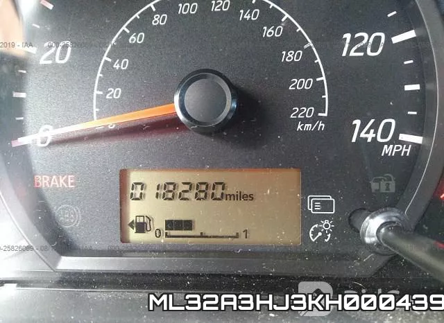ML32A3HJ3KH000439