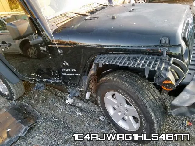 1C4AJWAG1HL548177_9.webp