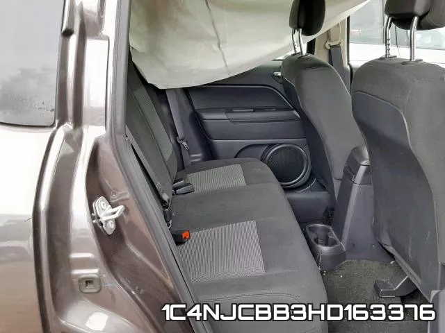 1C4NJCBB3HD163376_6.webp