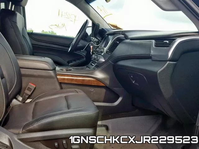 1GNSCHKCXJR229523_5.webp